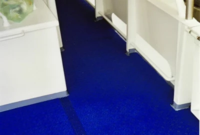 Decksbelag auf Motoryacht, Decksbelag Typ MARINE,