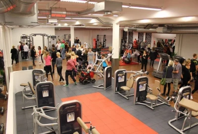 Fitnessstudio, Sportstudio, Sport-Gym,